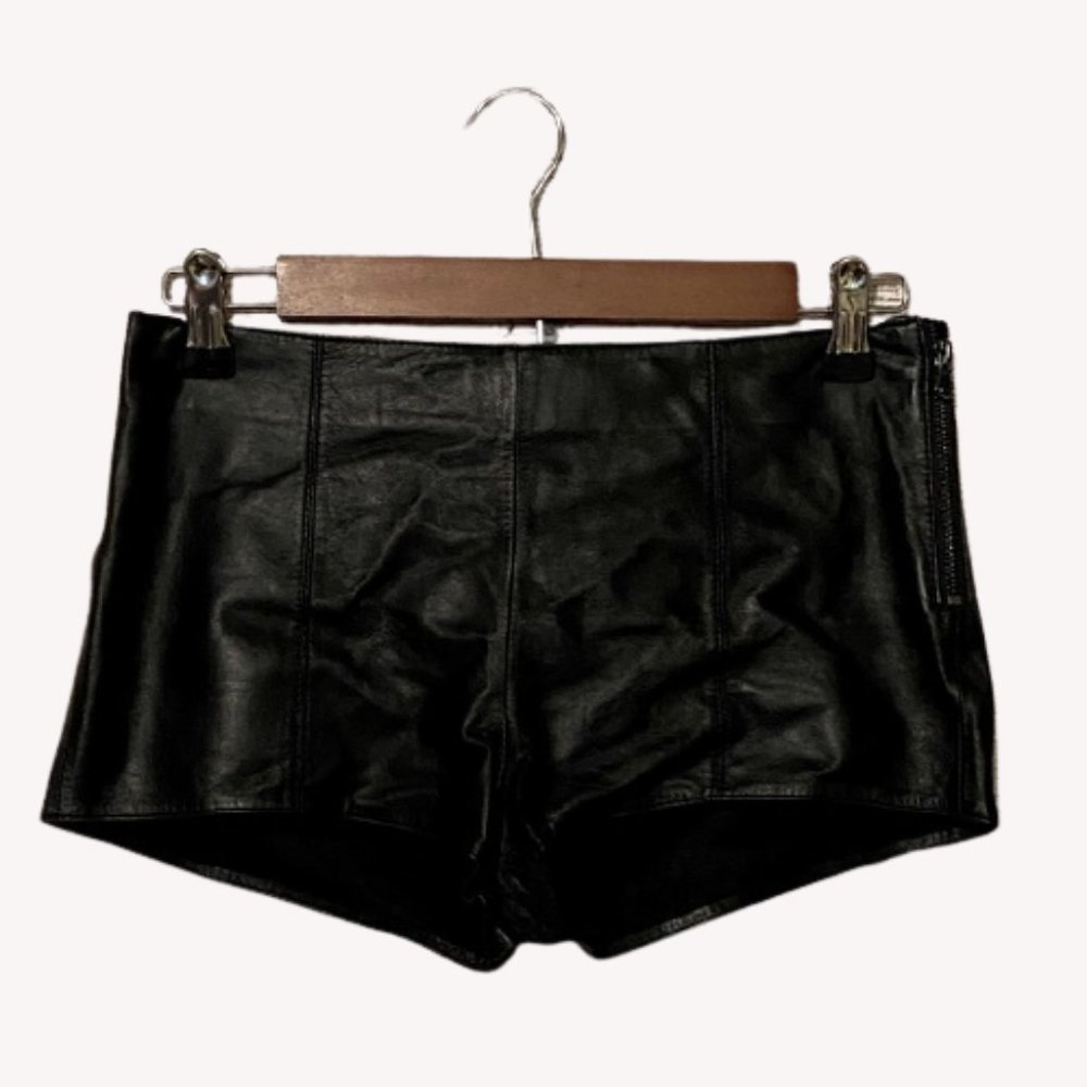 Kovak-Leather Shorts NWOT